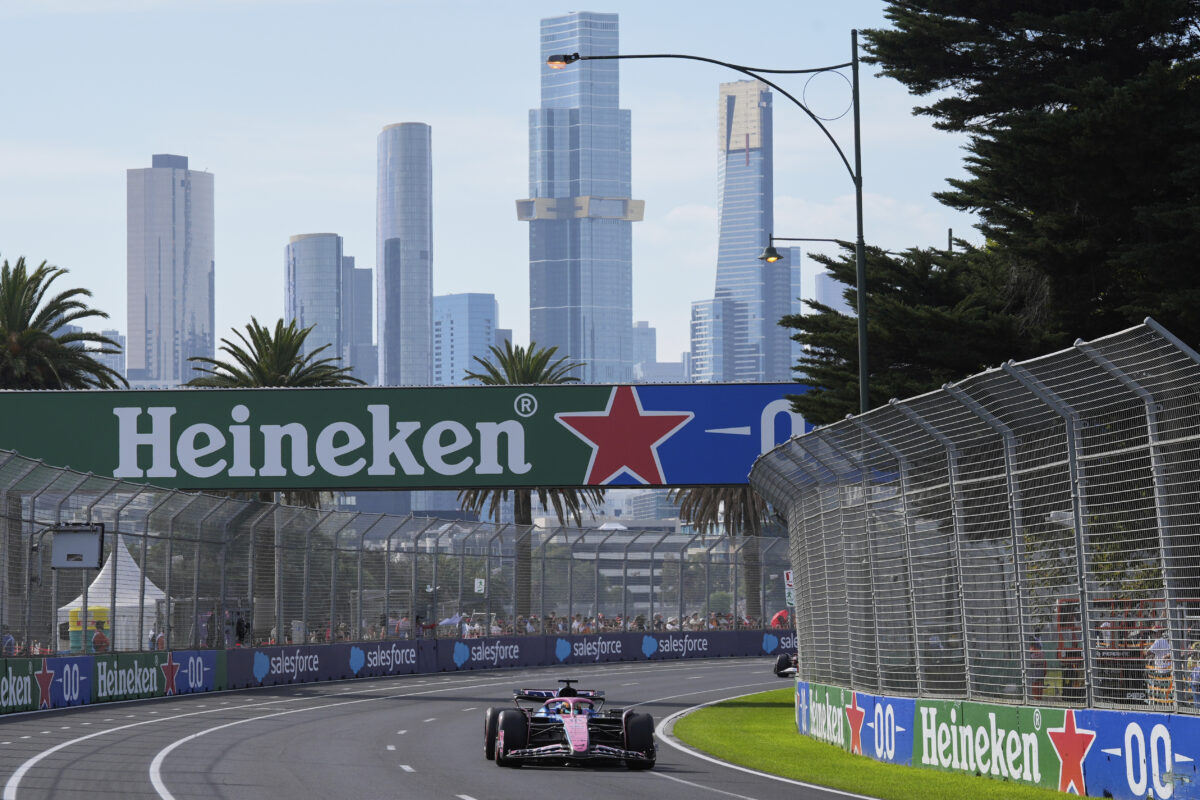 Avstralski začetek kljub težavam ni ogrožen, potem pa …