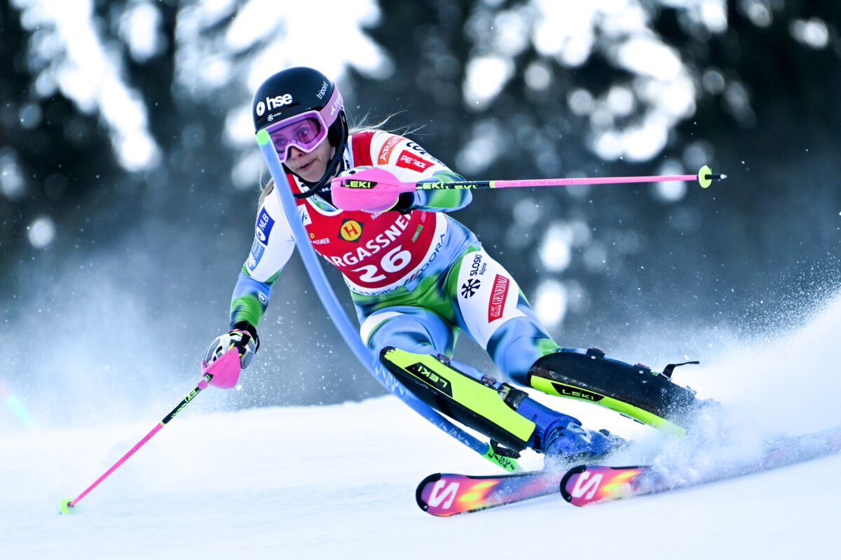 Slovenski smučarski piramidi se obeta prevetritev