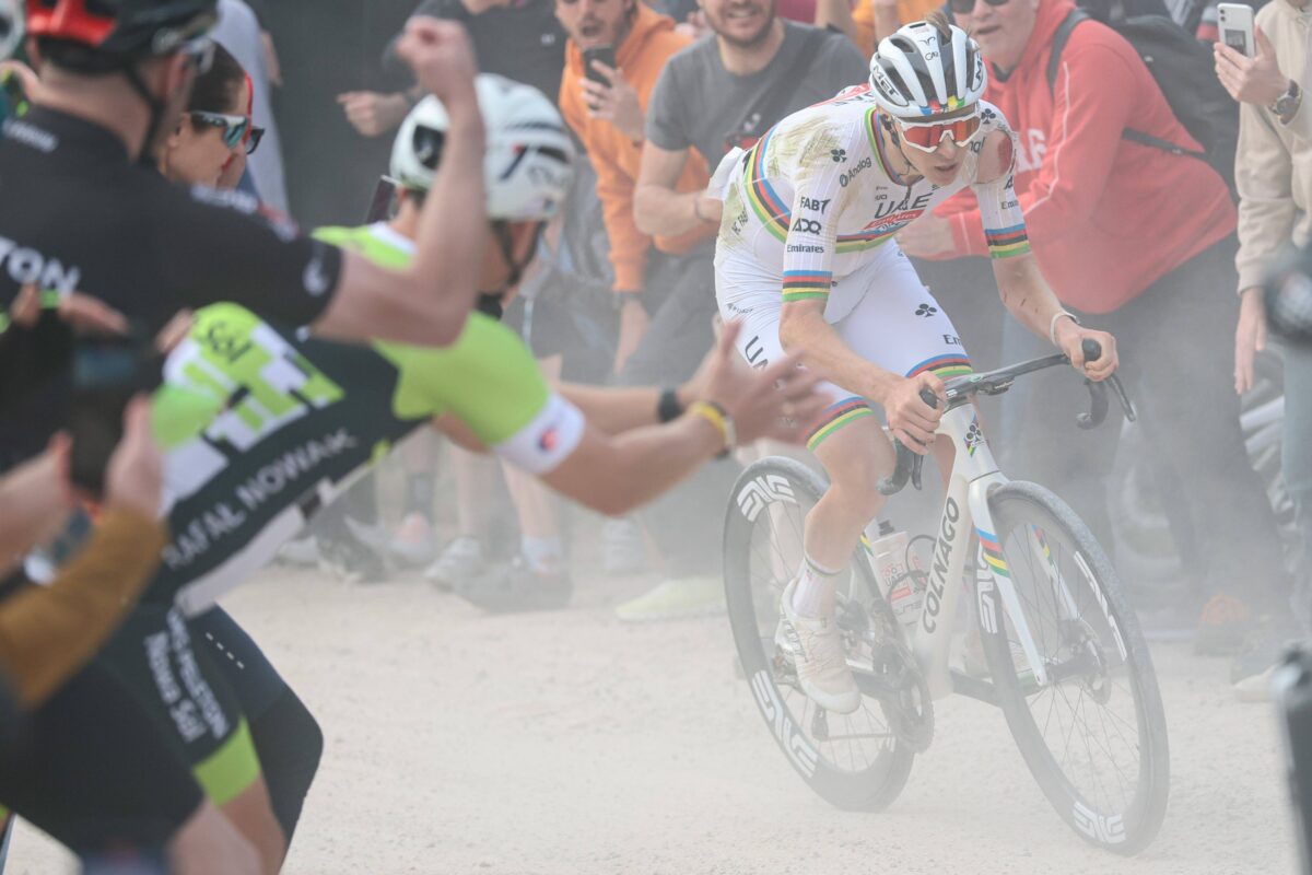 Makadamska večnost Tadeja Pogačarja