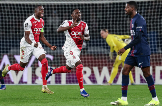 PSG doma izgubil proti Monacu in odprl vrata Lensu