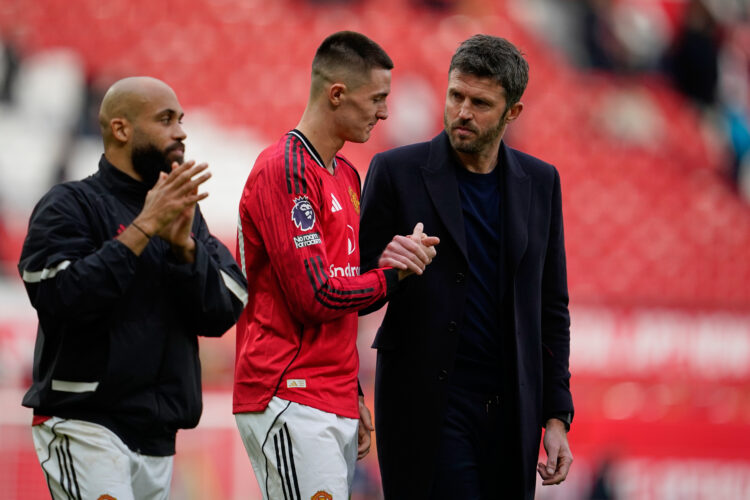 Benjamin Šeško Carrick