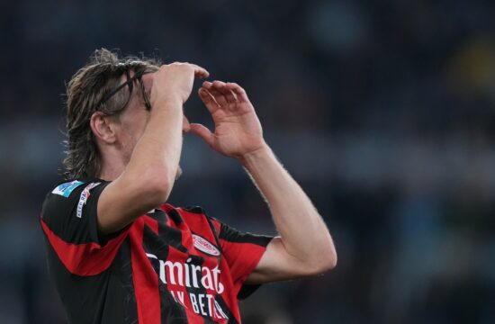 Po Interju spodrsnilo tudi Milanu