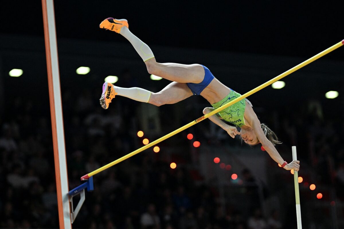 Slovenija pred Francijo in Nemčijo