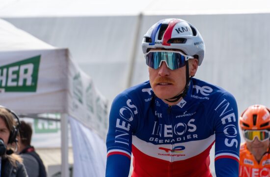 Francoz po fotofinišu ugnal Evenepoela