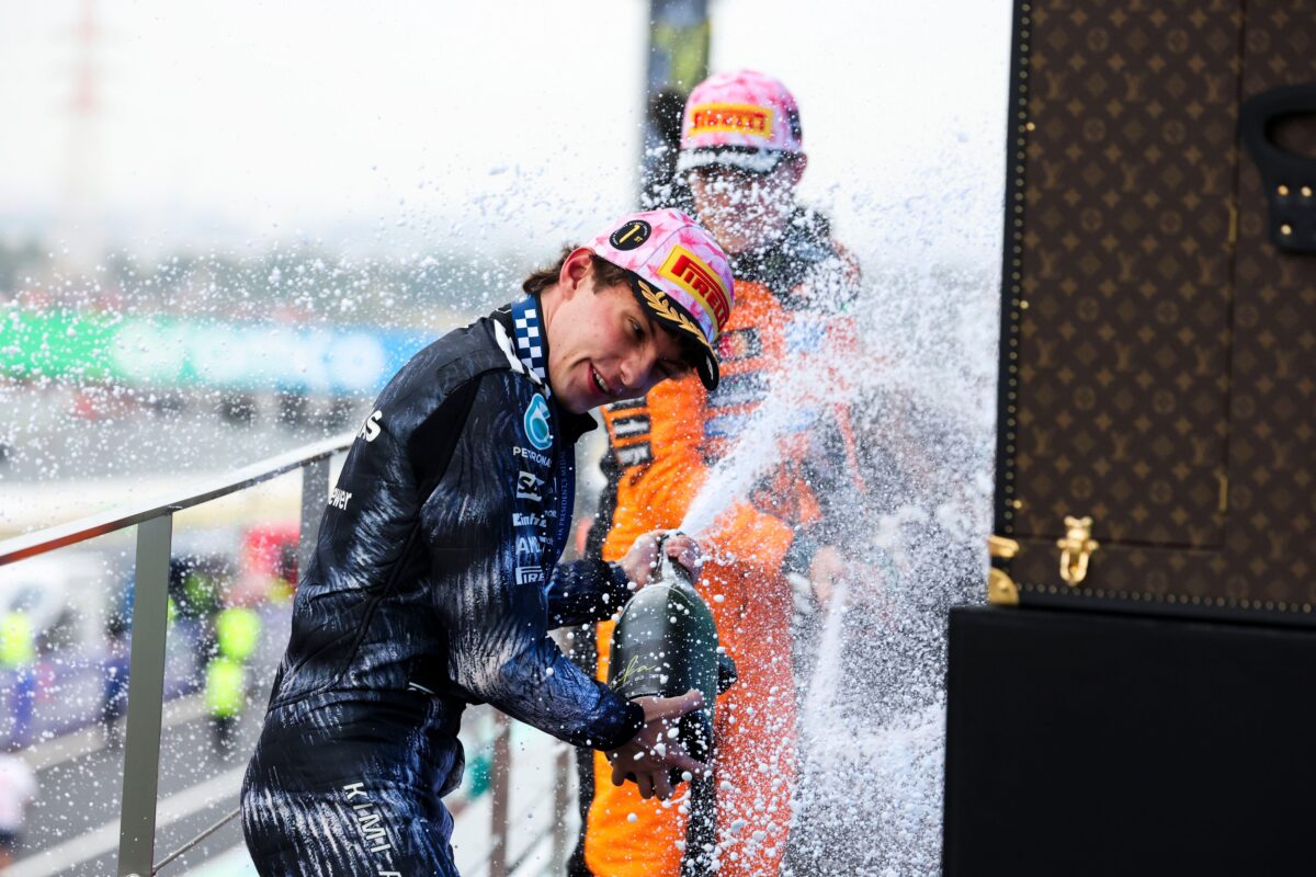 V Suzuki na odru za zmagovalce pisana druščina