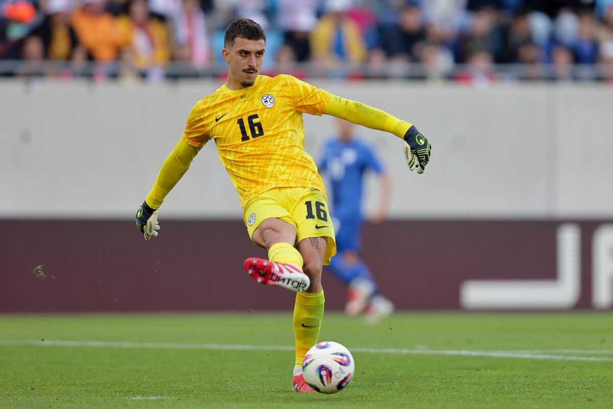 Obrambe Igorja Vekića za vratarske učbenike (VIDEO)