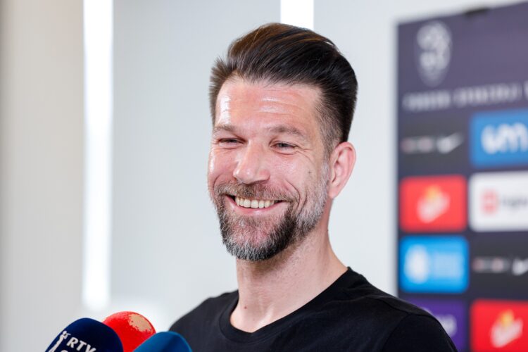 Cesar: Vesel sem, da igramo nogomet (VIDEO)