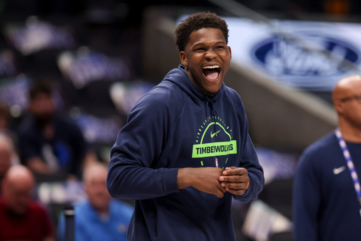 Neverjetno, zakaj je NBA-zvezdnik zamudil začetek tekme (VIDEO)