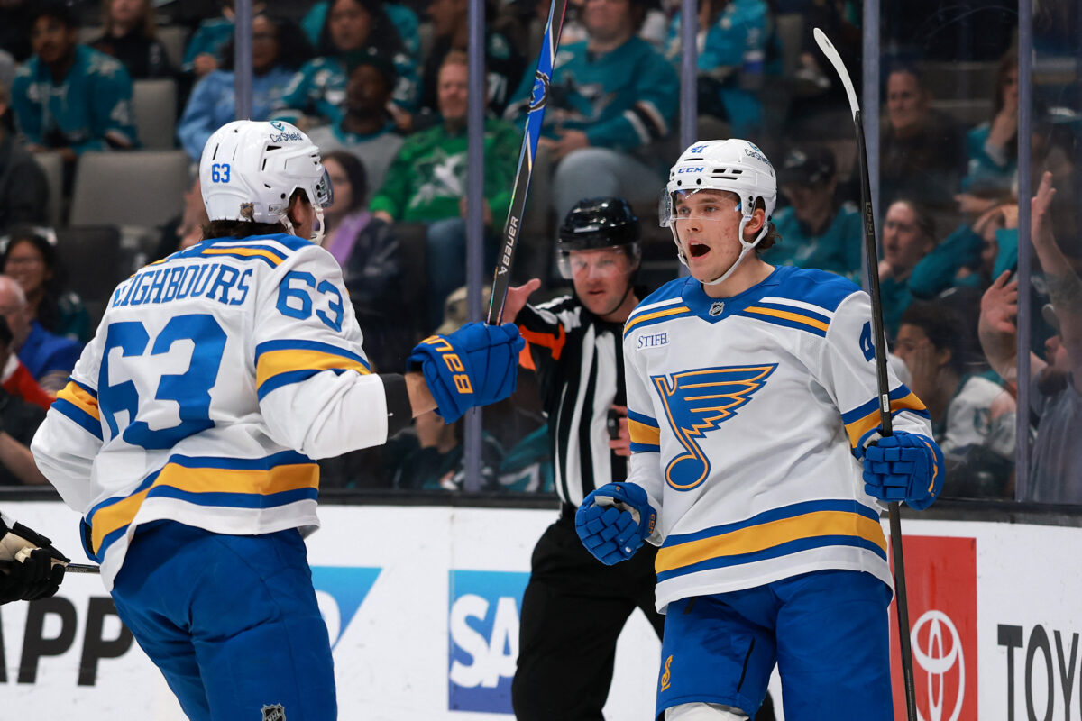 St. Louis presenetil Colorado, Pingvini spet ugnali prvake