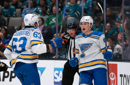 St. Louis presenetil Colorado, Pingvini spet ugnali prvake