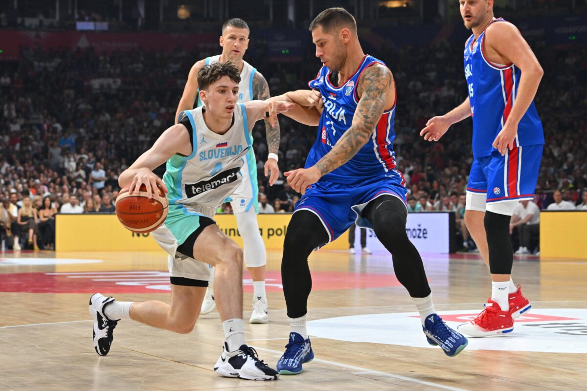 Odhaja v Ameriko, a Sloveniji bo vseeno na voljo