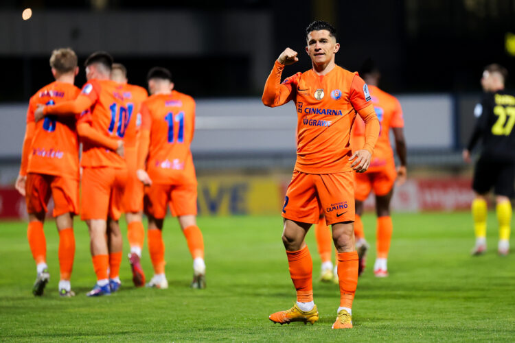 Celjani po zmagi nad Radomljami še bližje naslovu prvaka (VIDEO)