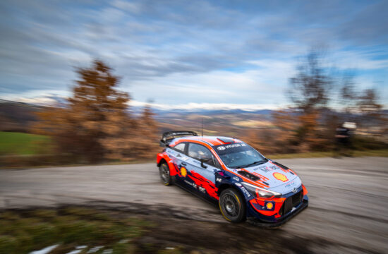 Neuville zapravil zmago na Hrvaškem, zmaga Japoncu