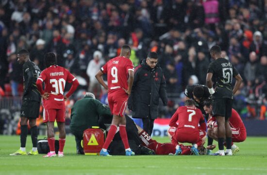 Hud udarec za Liverpool in francosko reprezentanco