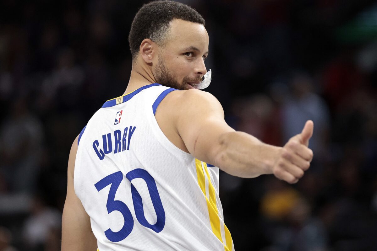 Sijajni Curry končal sezono Dončićevih sosedov (VIDEO)