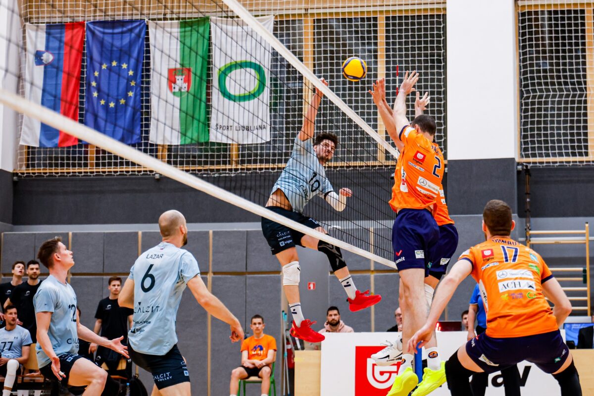 ACH Volley le še zmago oddaljen od novega državnega naslova