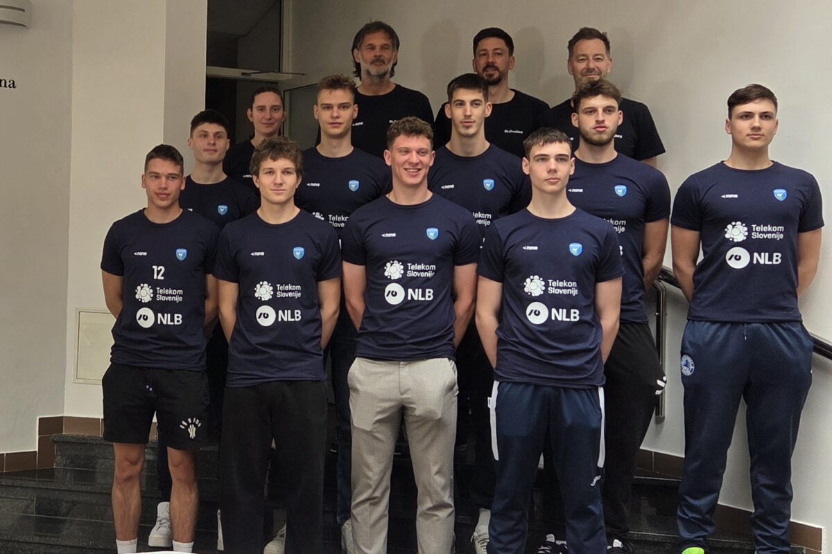 Slovenska izbrana vrsta se je zbrala v Šempetru