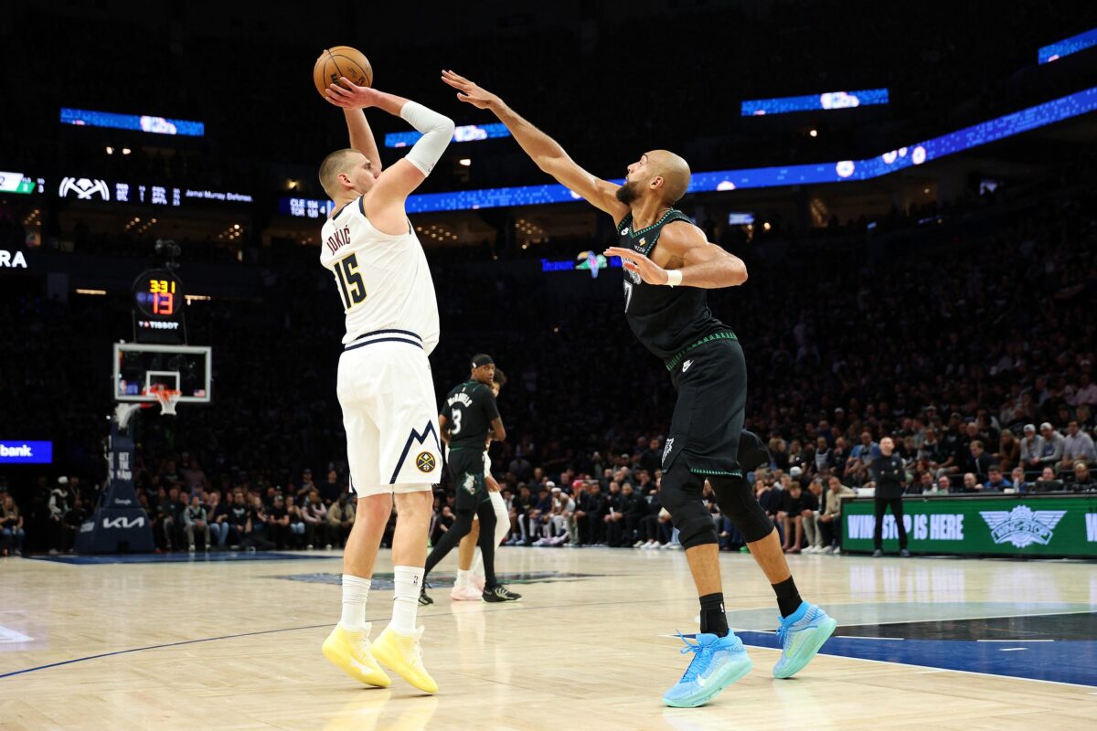 Denver kot razbita vojska, Nikola Jokić v težavah
