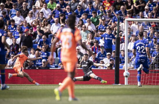 Barcelona na pragu novega naslova