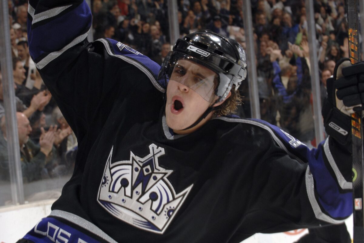 Odšel je tudi Kopitar, Janša in Putin sta še vedno tu