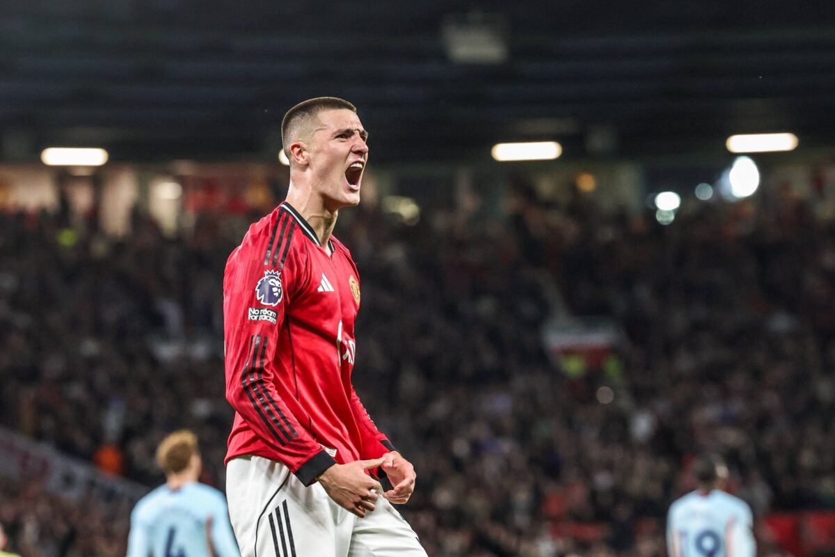Šeško z magičnim mejnikom, ki bo United stal milijone