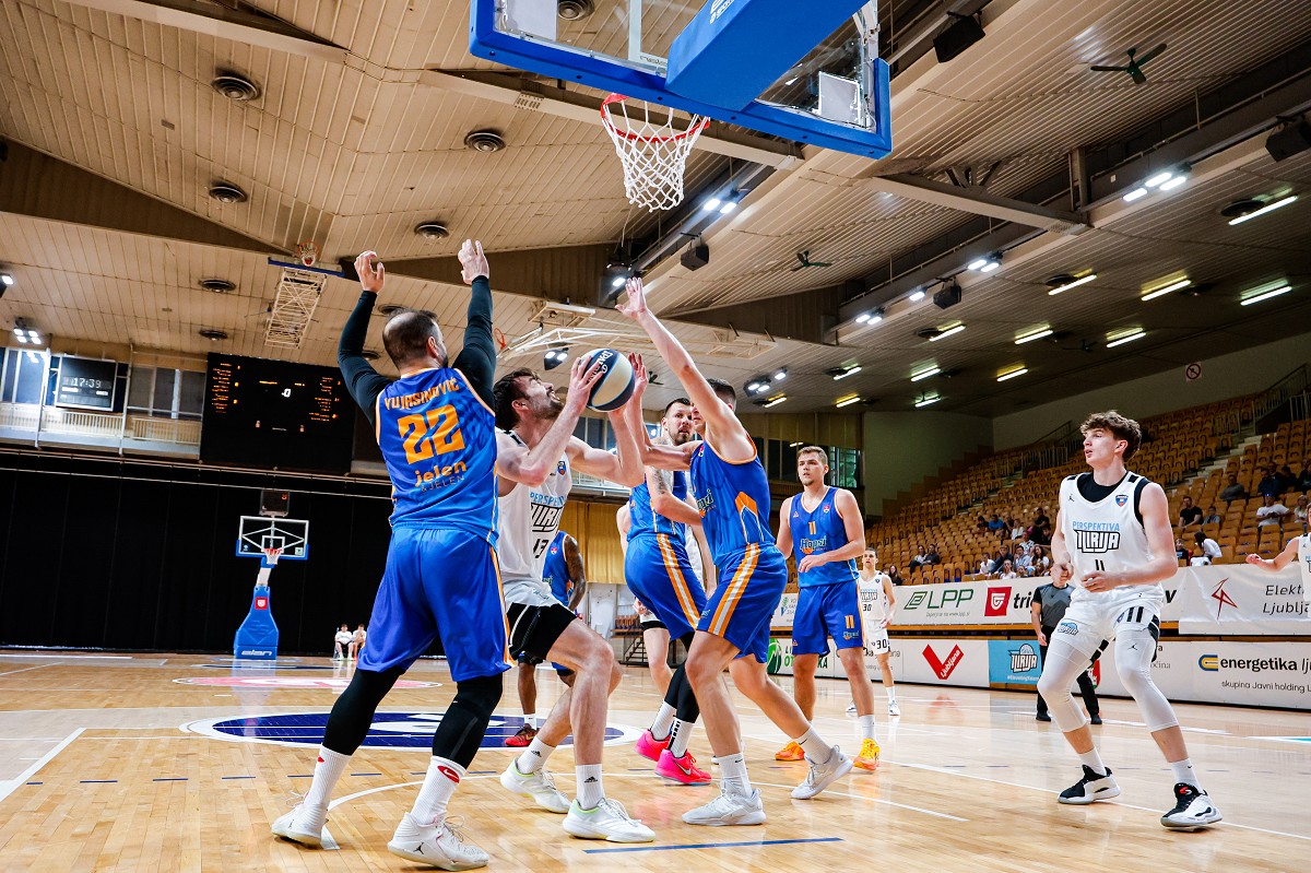Ilirija zlahka do nove zmage, do novih točk tudi Šenčur