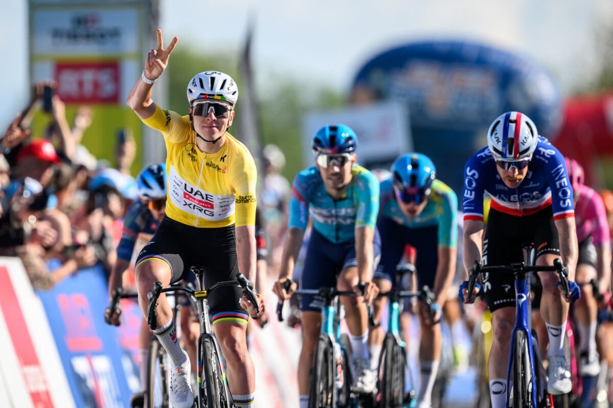 Pogačar zmore vse, do zmage tudi v vlogi sprinterja