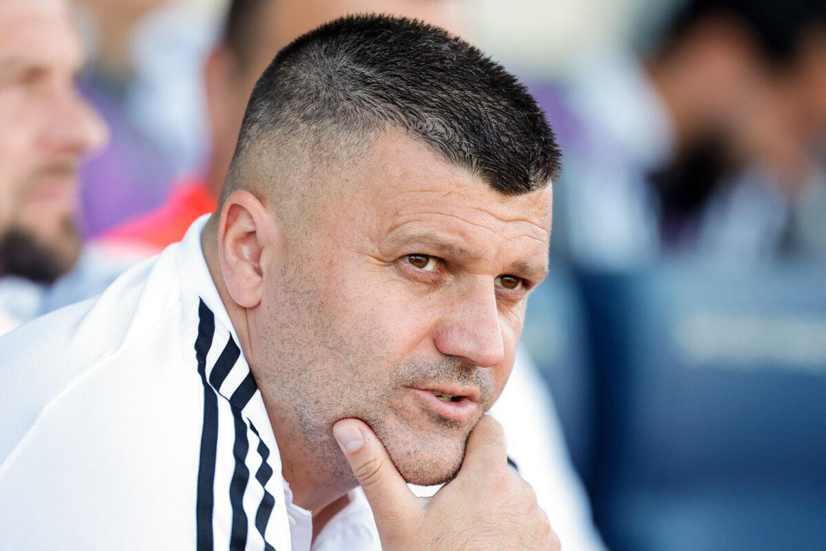 Dudić spet ponudil odstop: Enostavno, sram me je