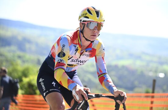 Kopecky dobila etapo in skupno vodstvo v Španiji
