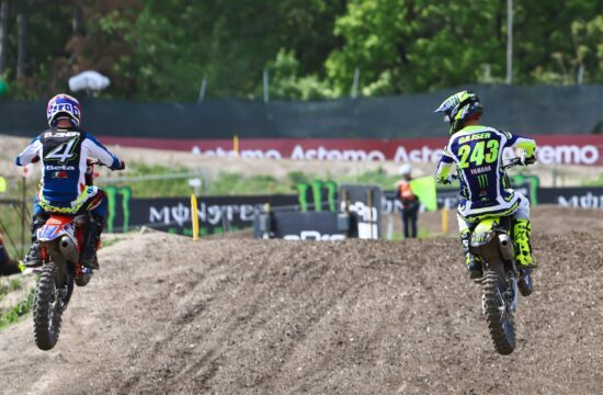 Tim Gajser z dobro vožnjo odprl VN Francije