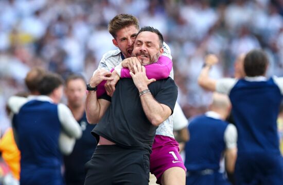 Tottenham obstal, poslavlja se West Ham (VIDEO)