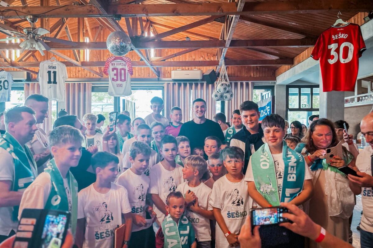 Lepa gesta: Benjamin Šeško ni pozabil svojih korenin