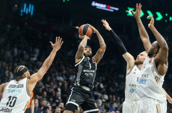 Dubaj Partizan