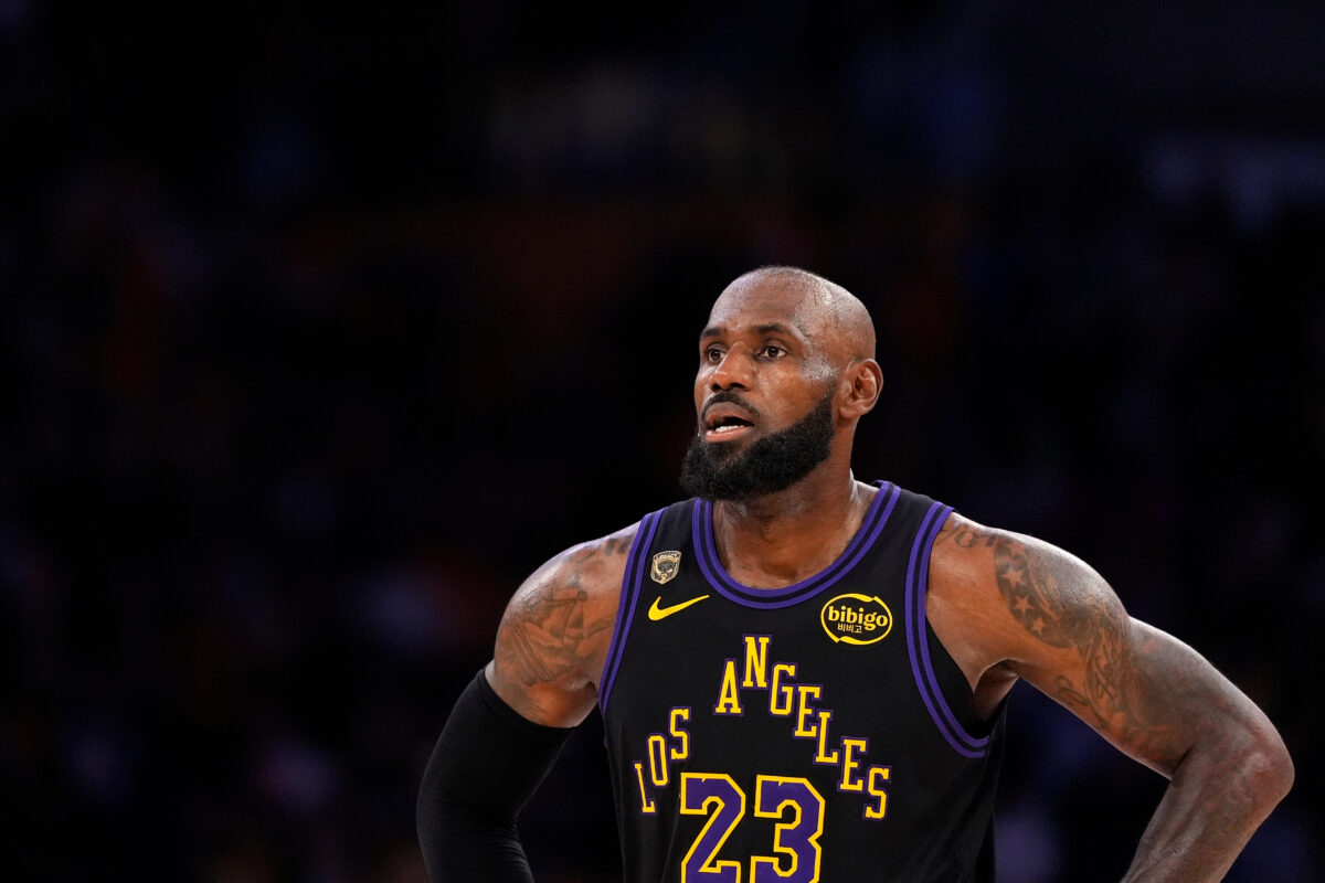 LeBron James in Lakersi na različnih bregovih?
