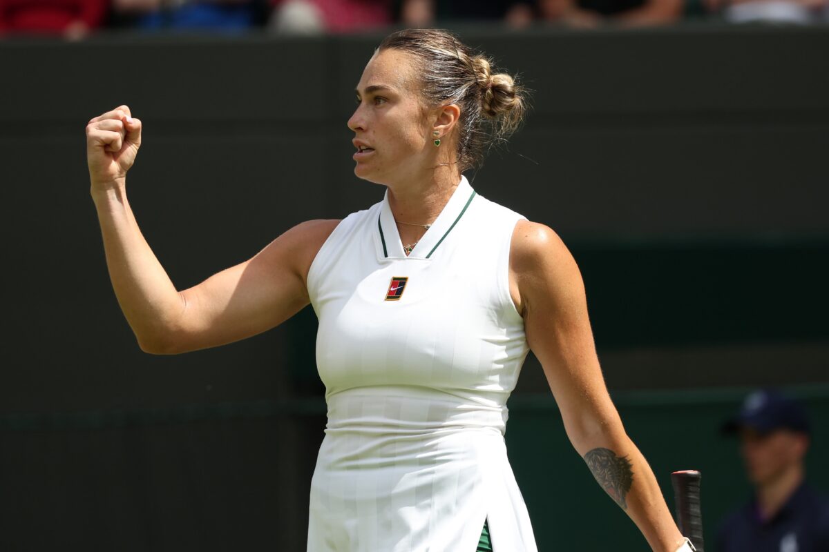 Prva nosilka nadaljuje pot v Wimbledonu (VIDEO)