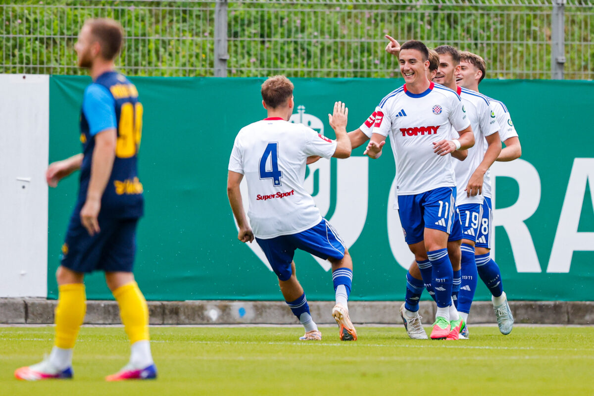Celje izgubilo proti Hajduku, Maribor zapravil zmago