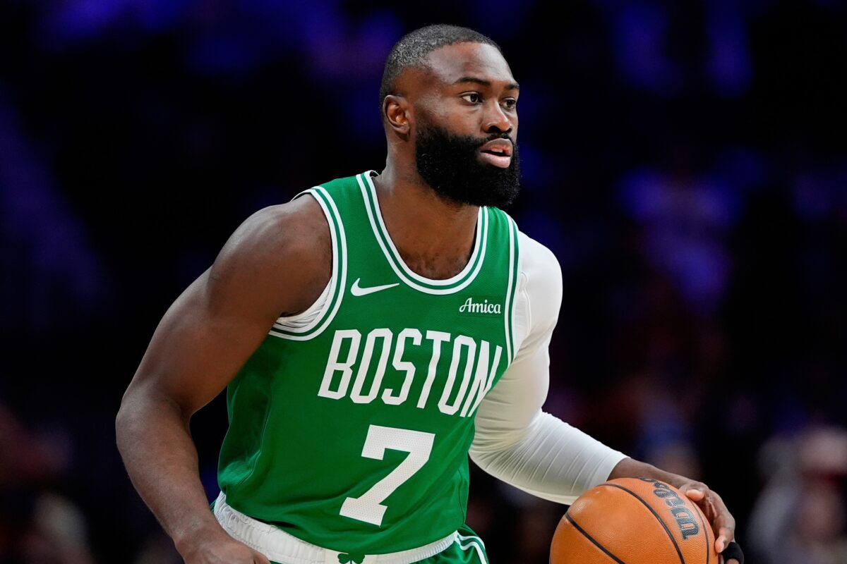 Bomba iz NBA: zvezdnik Bostona se seli k rivalom