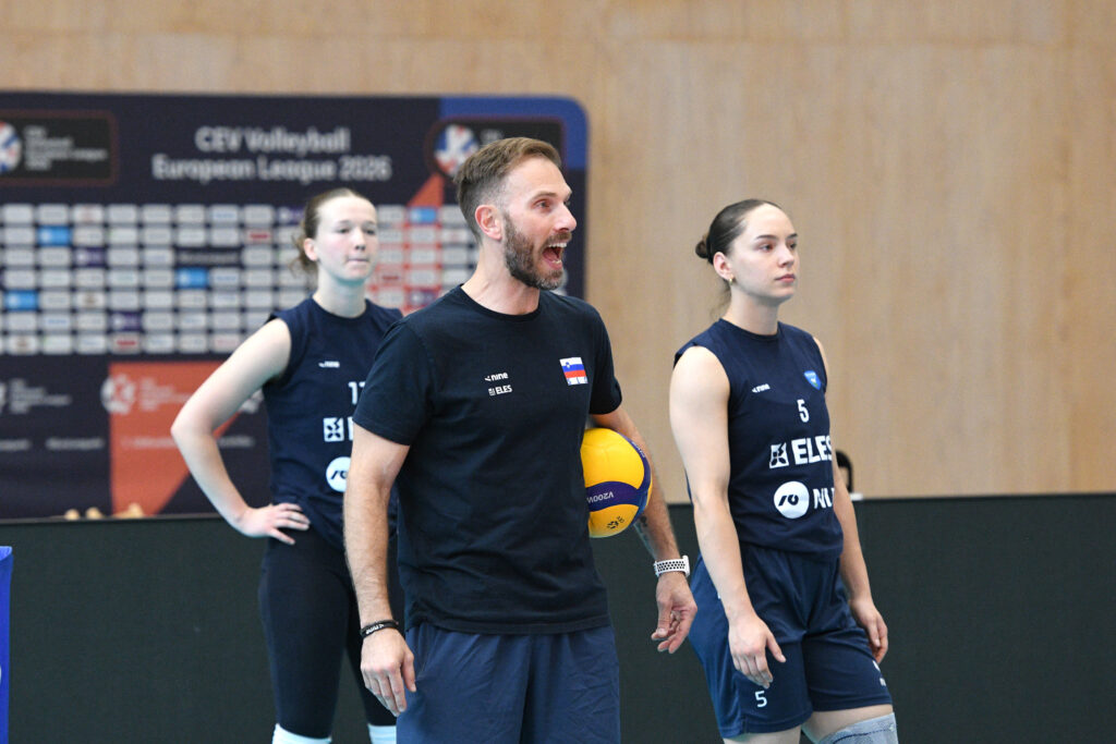 Slovenska ženska odbojkarska reprezentanca