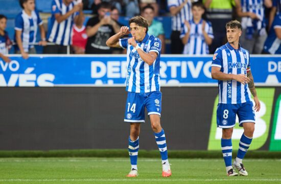 Alaves na uvodni tekmi sezone napolnil mrežo Getafeja (VIDEO)