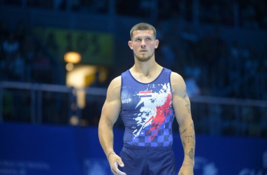 Ukrajincu nov naslov, slovenski mladinec blizu medalje