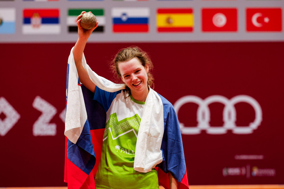 Eneja Ožbič Primc z zlatom do četrte slovenske medalje na SI